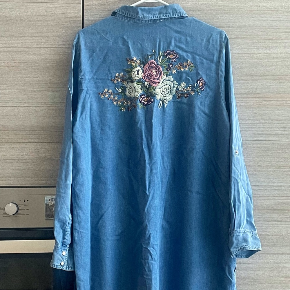 Promod floral embroidered denim midi dress with long sleeve size L for women